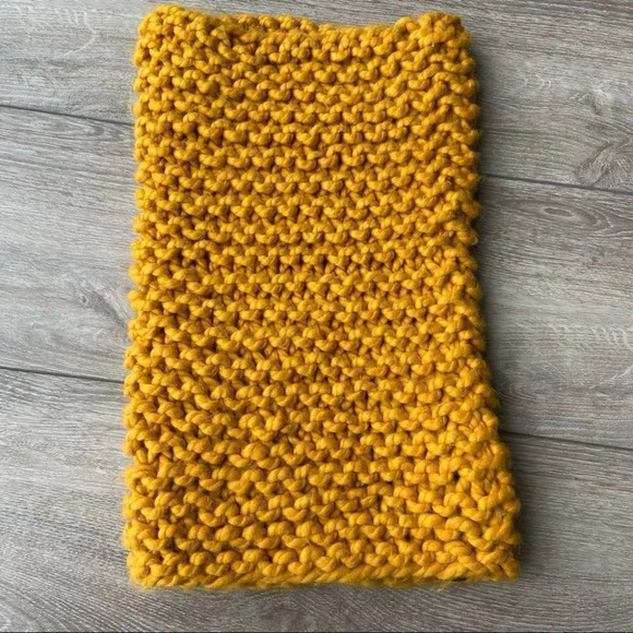 Zara Chunky Knit Snood Infinity Scarf in Mustard Yellow - Picture 3 of 8